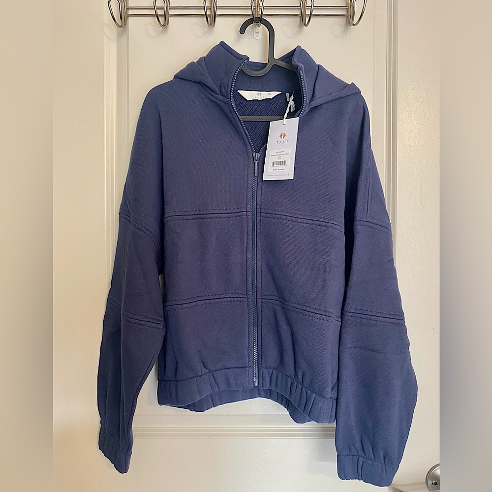 Tavi Hoodie - NEVER USED